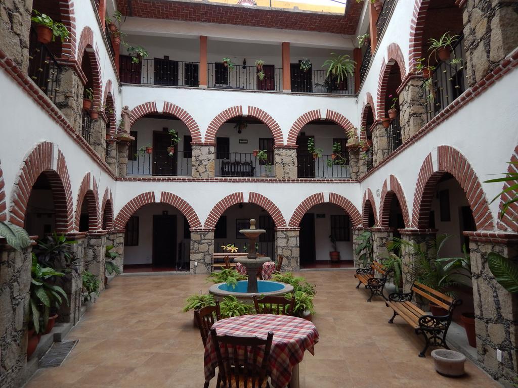 Hotel Molino Del Rey 3*